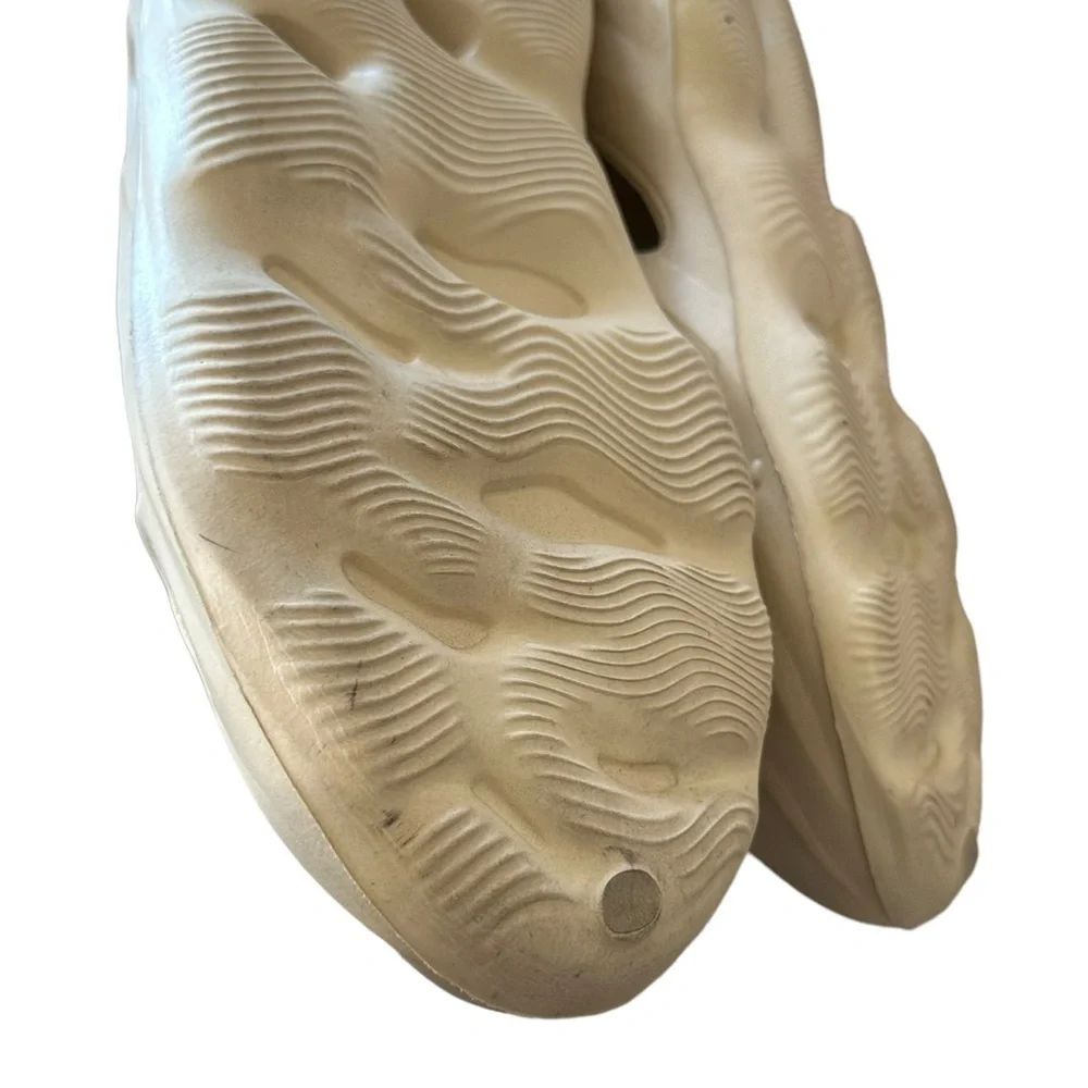 Bon-Joll Foam Runner men's size 6(39) tan
